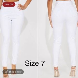 Fashion nova white jeans size 7